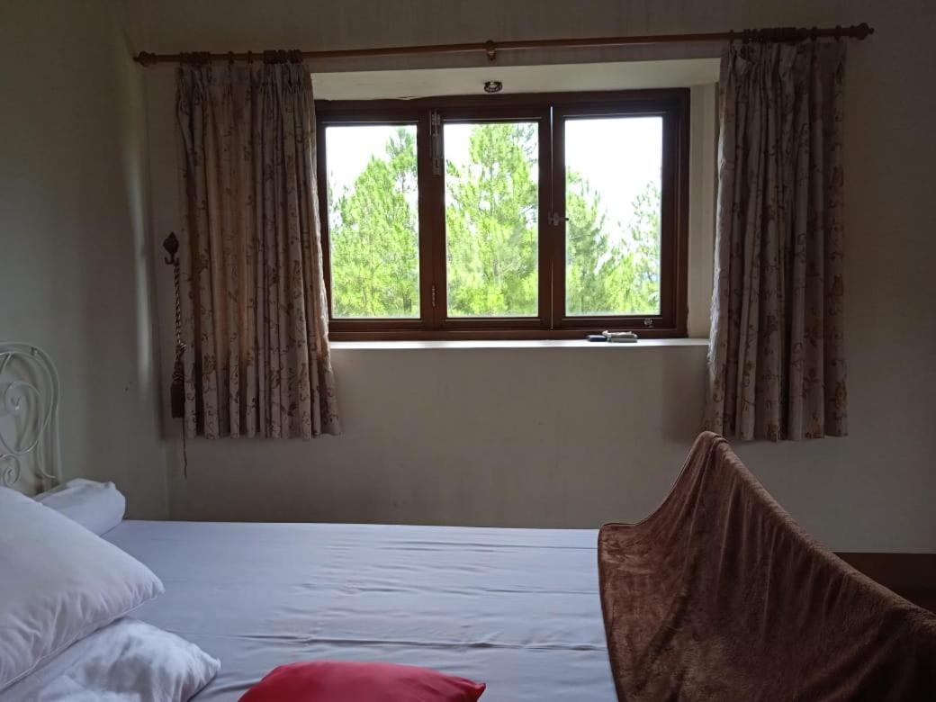 Villa Gathering Yuni Syahla Citaringgul Dış mekan fotoğraf