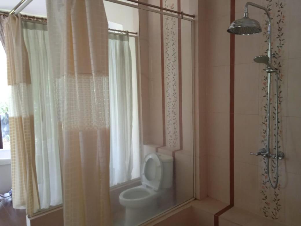 Villa Gathering Yuni Syahla Citaringgul Dış mekan fotoğraf